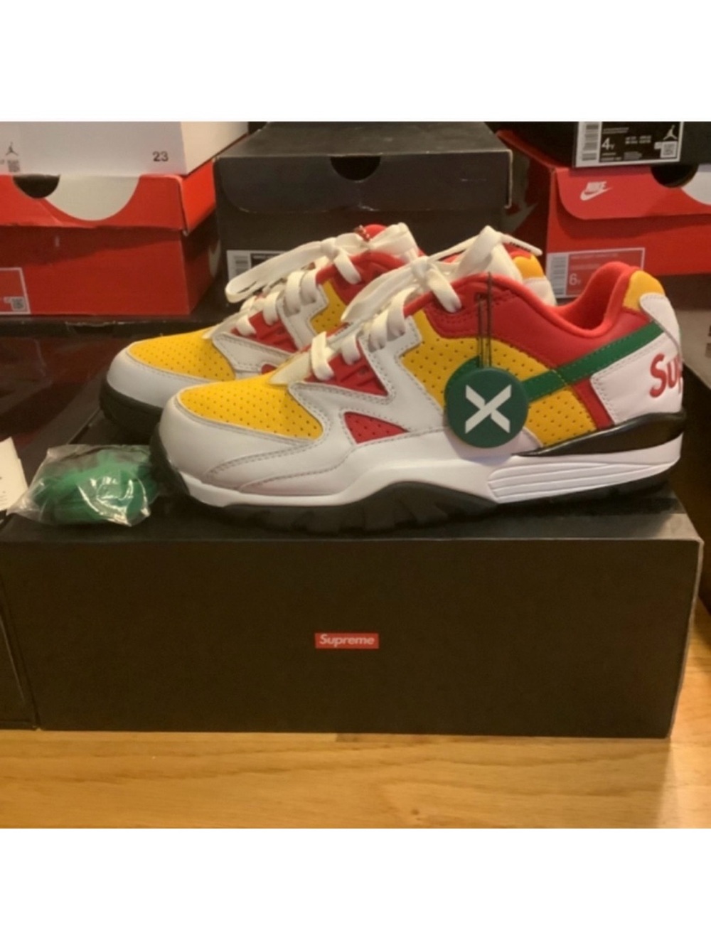 Supreme x Nike Air Cross Trainer 3 Low White | Size 8M (CJ5291-100) DEADSTOCK